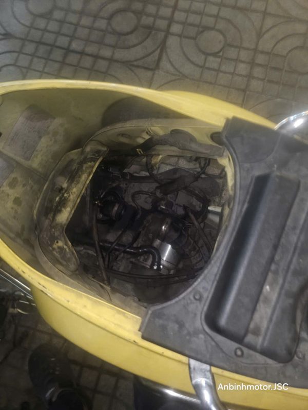 Sửa xe máy vespa lưu động tại đường Hoàng Văn Thụ