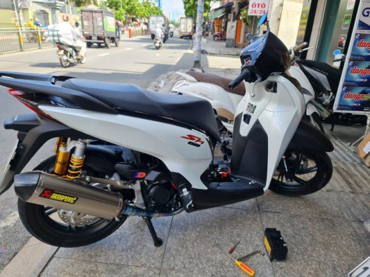 Thay Bình Ắc Quy Quận 9