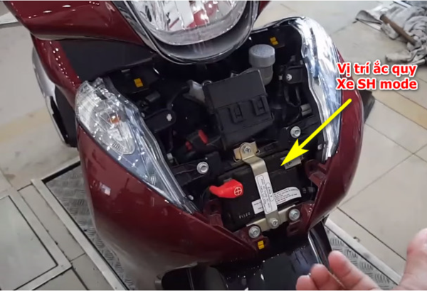 Thay Ắc Quy Xe Máy Quận 10